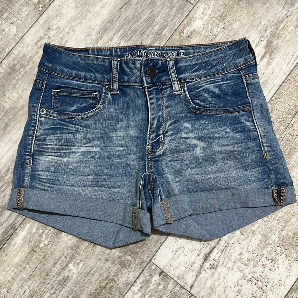 American Eagle Super Super Stretch Midi Jean Short